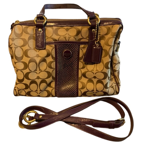 Coach Handbags - Coach purse crossbody or shoulder